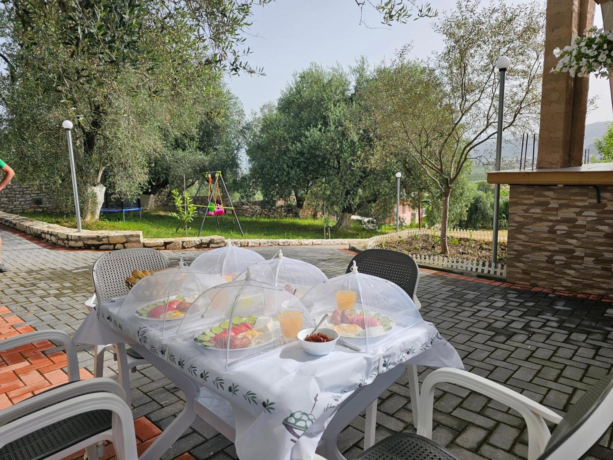 Guesthouse Iljaz Berat Dış mekan fotoğraf